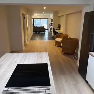 https://new-bright-180m2-appartement100m-from-the-beach.bruges-hotels.info