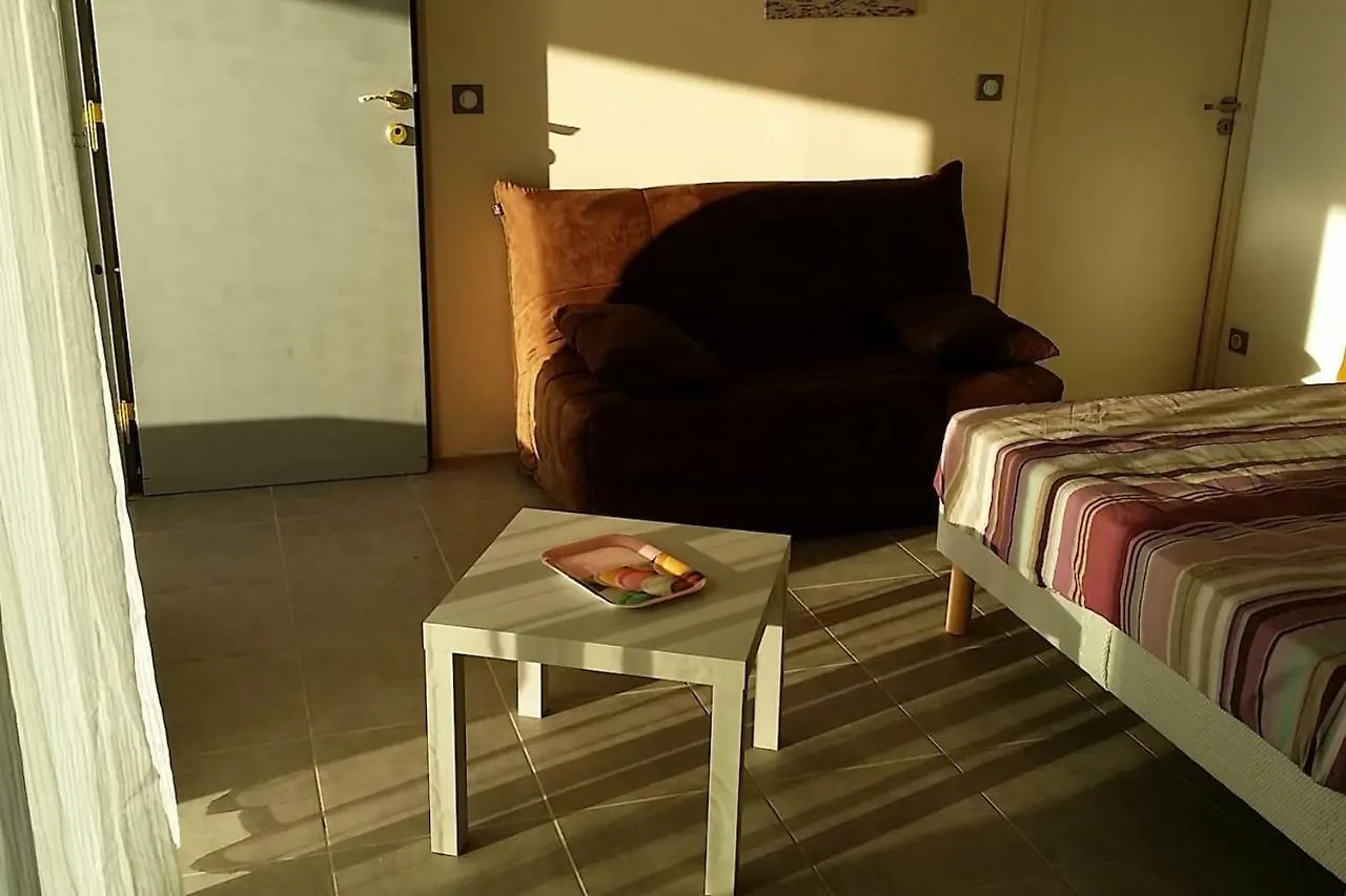 Beau T1 Bis Moderne Climatise Apartment Villeneuve-les-Avignon France